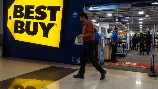 Best Buy shoppers caught up in data hack