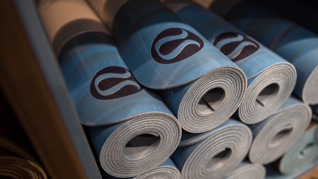 http://www.bnnbloomberg.ca/polopoly_fs/1.1181517!/fileimage/httpImage/image.jpg_gen/derivatives/landscape_620/yoga-mats-sit-on-display-at-the-lululemon-athletica-inc-sports-apparel-store-on-regent-street-in-london-u-k-on-thursday-july-27-2017-lululemon-is-trying-to-attract-more-male-customers-and-expand-its-presence-overseas-while-competitors-increase-their-reliance-on-discounts.jpg