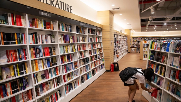 This new Scottish bookstore will only stock books written by women. ‹  Literary Hub