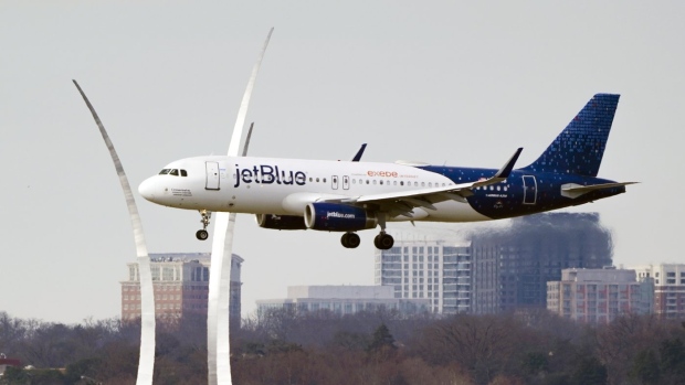 JetBlue launches service to Canada with daily flights