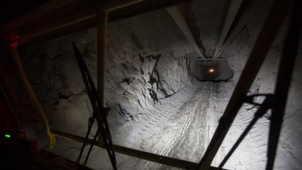 Lundin weighs sale of US$1B copper-zinc mine in Portugal