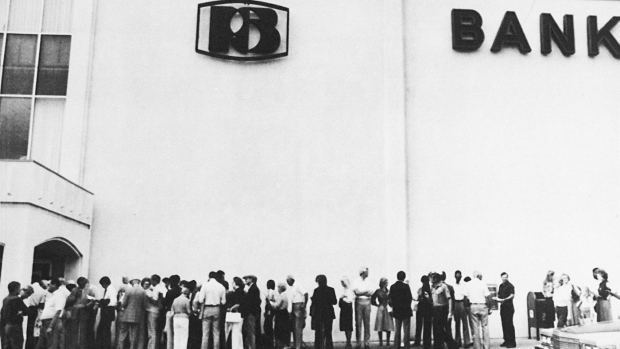 Bank runs used to be slow. The digital era sped them up