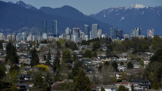 Here's how minimum down payments for homes in B.C. have changed during the pandemic