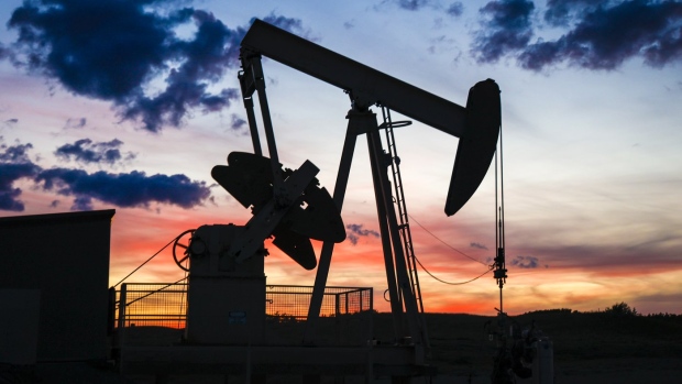 Oil dips after four weekly gains on demand headwinds and dollar
