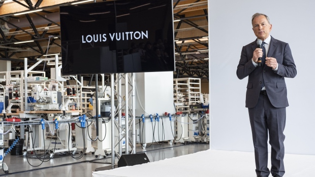 Louis Vuitton Just Opened a New Factory in France - Bloomberg