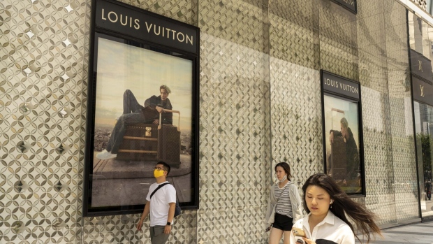 Louis Vuitton to Close Shops in China Amid Luxury Slowdown