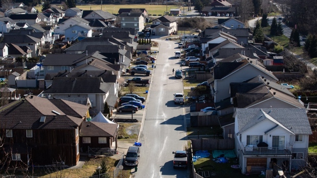 High interest rates making Ontarians reconsider moving plans: survey