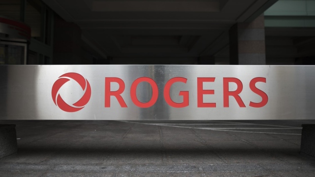 Rogers hails successful satellite-to-mobile phone call, with N.L. premier on one end