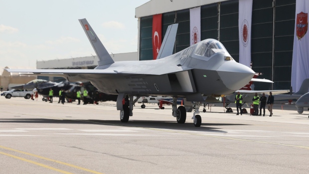 Turkey Seeks F-16 Engines from US to Use in Domestic Warplane - BNN  Bloomberg