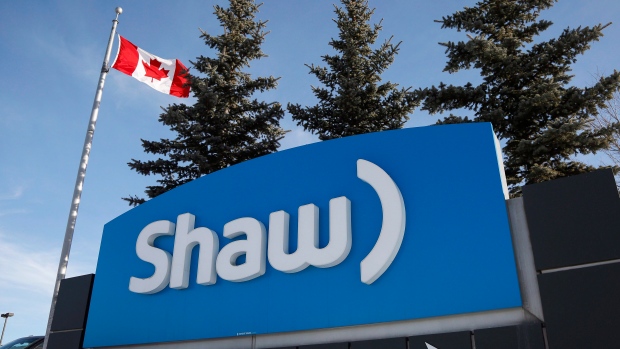 Shaw posts lower second-quarter profit and revenue, remains focused on Rogers deal