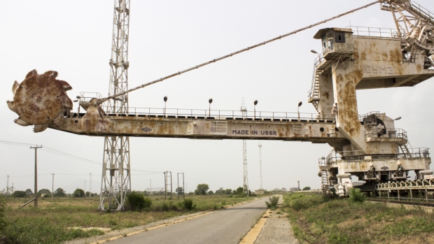 ‘Made in USSR’ adorns a rusty crane at the Ajaokuta Steel complex. Photographer: David Malingha Doya/Bloomberg
