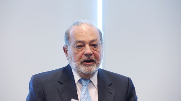 Billionaire Carlos Slim, chairman emeritus of America Movil SAB and Telefonos de Mexico SAB, speaks during a news conference in Mexico City, Mexico, on Friday, Jan. 27, 2017. Slim spoke about the outlook for Mexico, investment strategy, U.S. President Donald Trump and U.S.-Mexican trade relations.