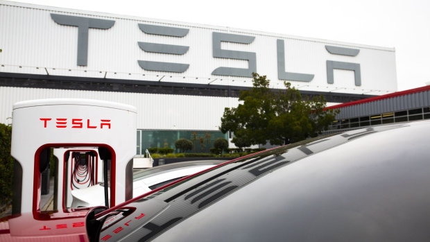 The Tesla assembly plant in Fremont, California. Photographer: Sam Hall/Bloomberg