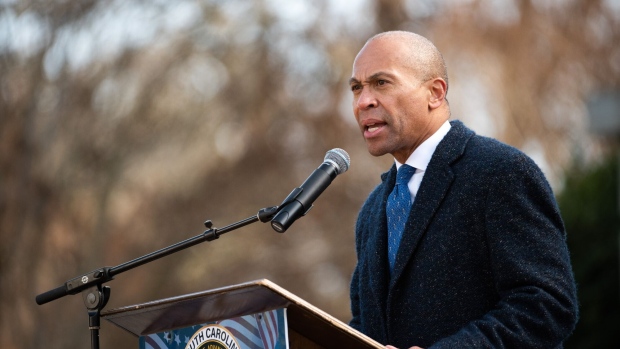 Deval Patrick Leaves Bain for Chicago Investment Firm With Obama Ties ...